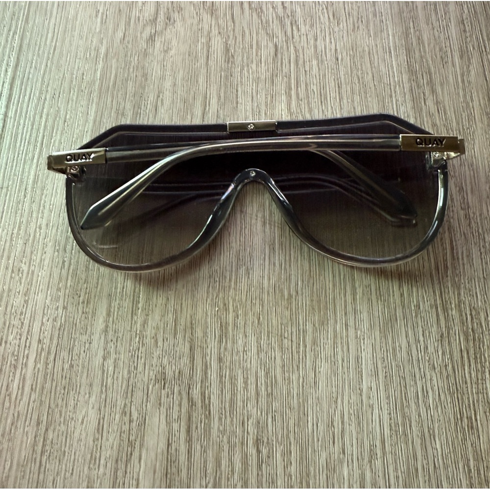 quay australia showbiz chrome silver oversized wide shield sunglasses eyewear - Picture 2 of 4